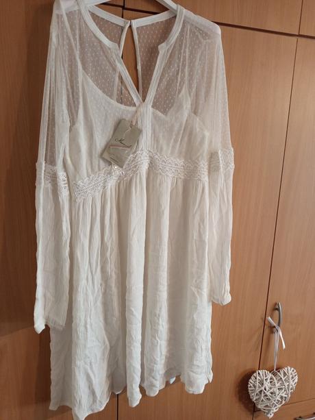 Biele šaty s krajkou, l