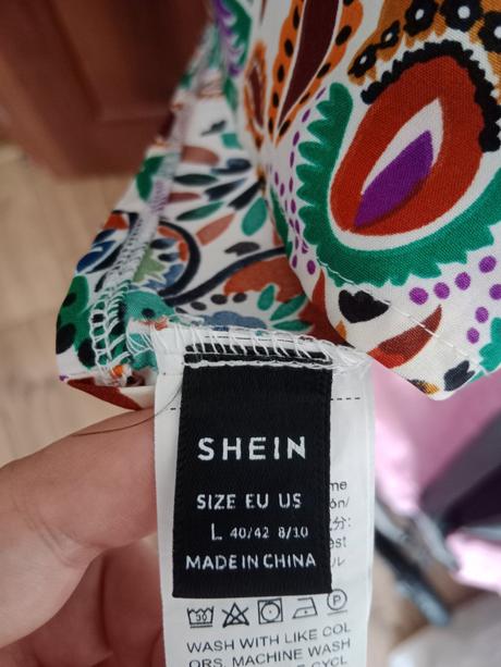 Vzorované ľahké letné šaty, l