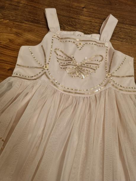 Kostým-šaty 7-8 rokov,