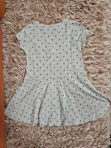 Pískacie šaty zn. pískacie, 116