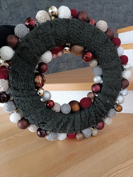 Veľký vianočný veniec s priemerom 47cm, 