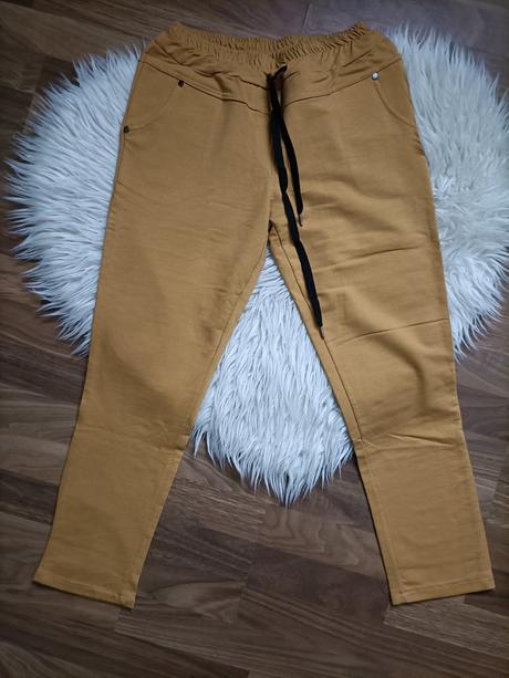 Krásne dámske voľno časové teplákové nohavice,