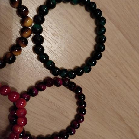 Balicek 4 novych naramkov, 