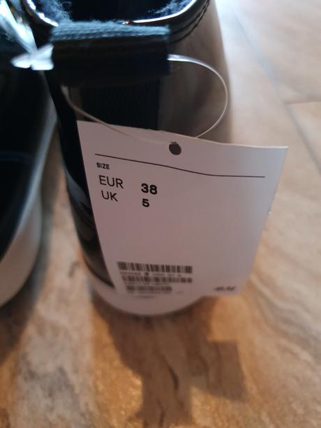 Zateplené čierne členkové tenisky, h&m,38