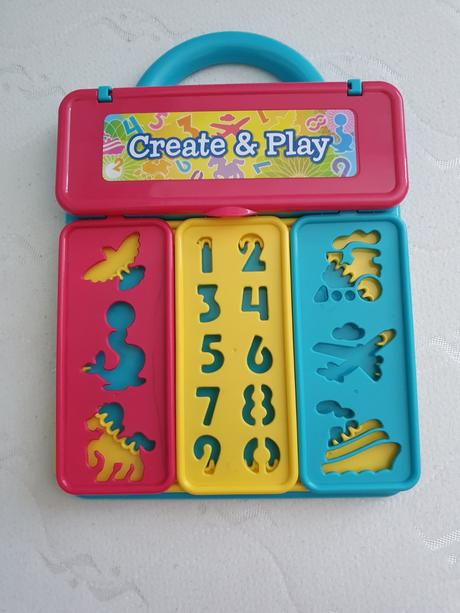 Hra písanie,  kreslenie, 