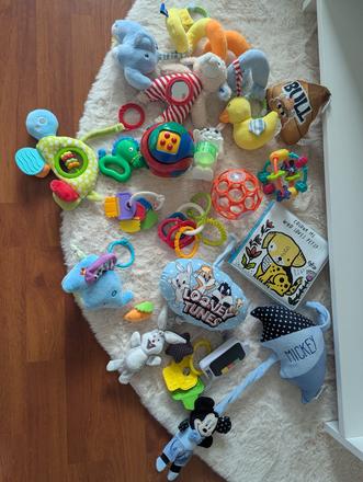 Balík hračiek pre bábätko, 