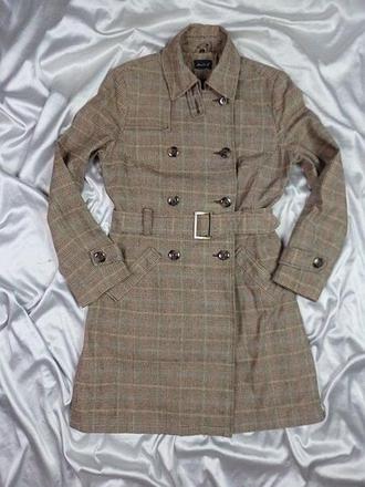 Kvalitný jesenný kabát, 38