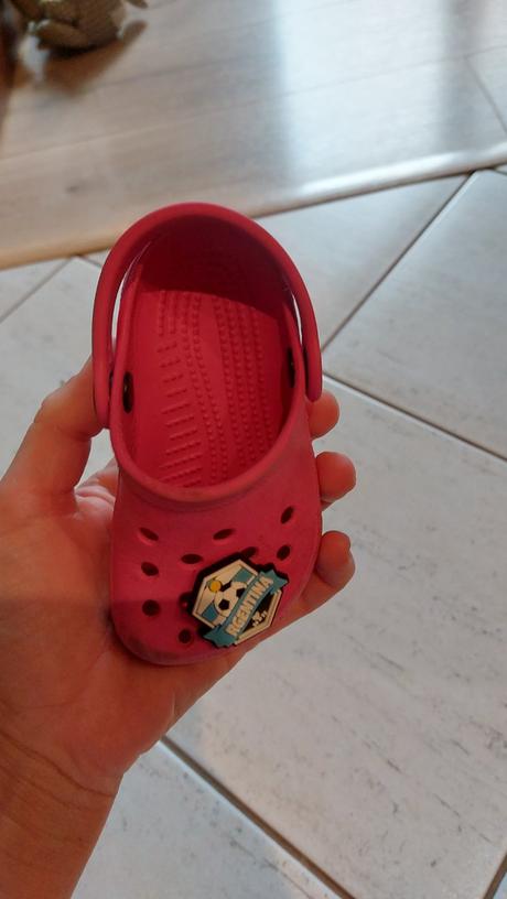Adidas sandalky a crocs, adidas,20