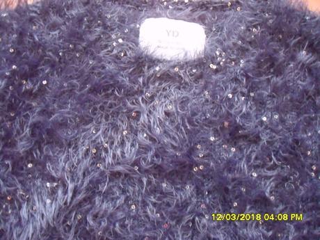 Chlpatý pulovrik, young dimension,146