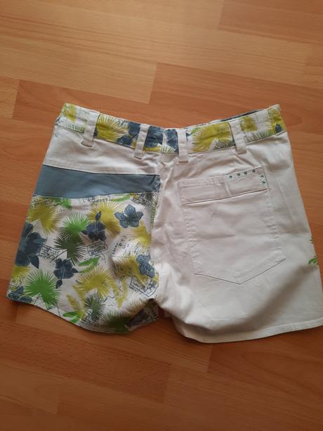 Dámske /dievčenské šortky, s
