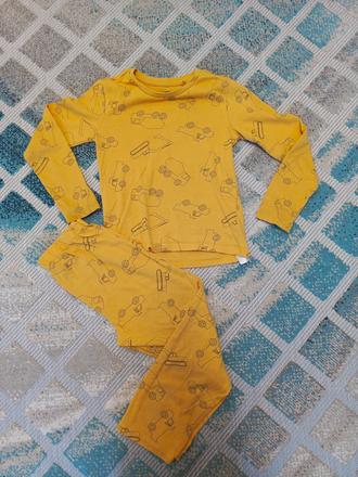 Chlapčenské pyžamo, sinsay,122