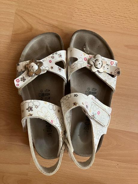 Biele sandálky, 35