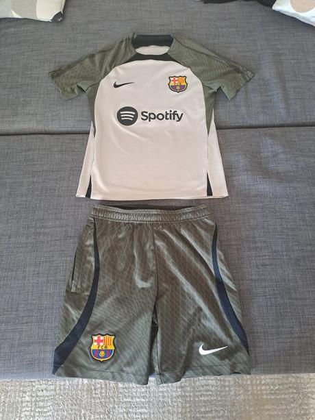 Predam fudbalovy dres nike, nike,146