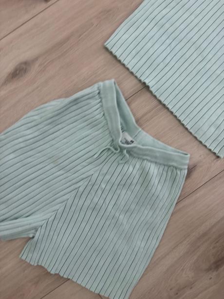 Vrubkovany dievčensky komplet h&m, h&m,146