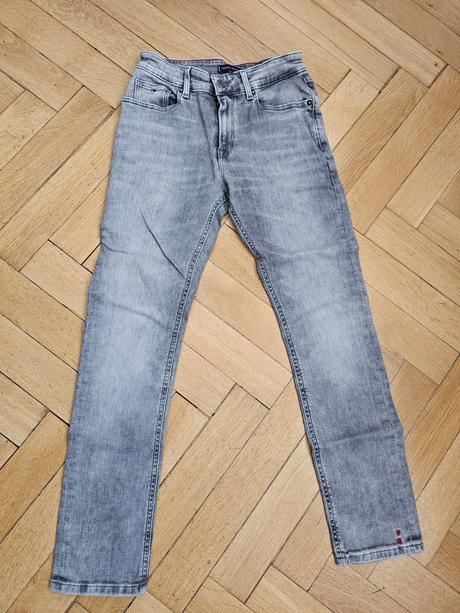 Tmavosivé rifle tommy, tommy hilfiger,152