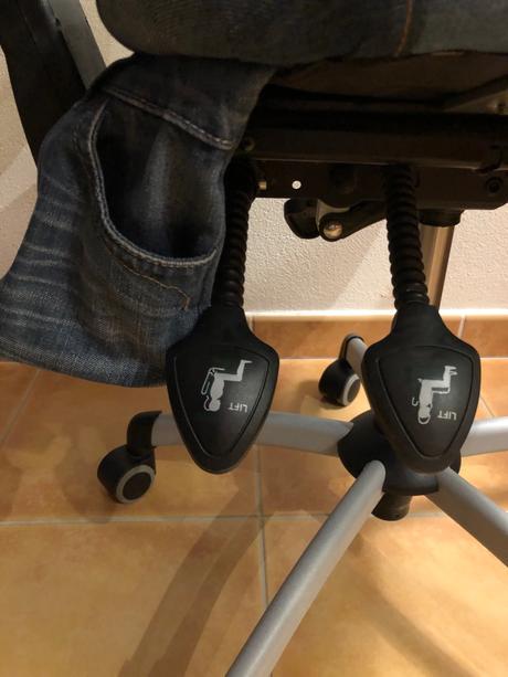 Stolička k počítaču, 