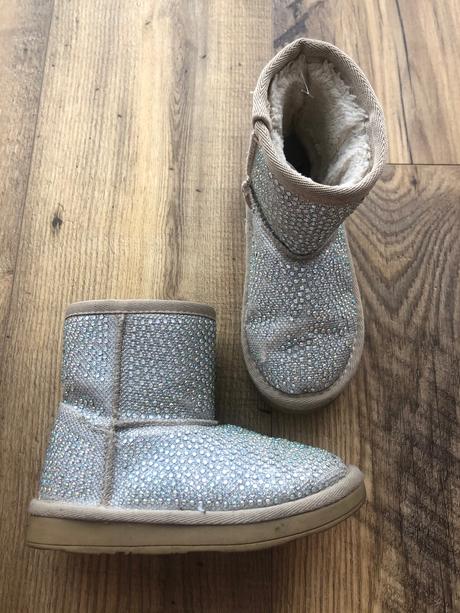 Zimne cizmicky, 26