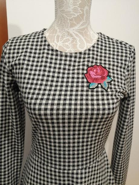 Romantické kockovane šaty b&w v170, c&a,170