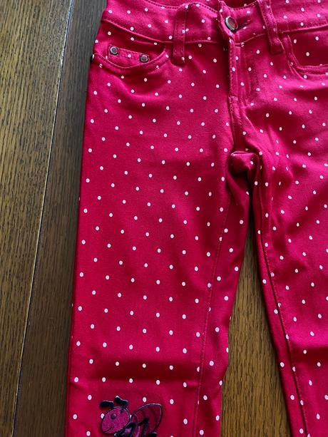 Pružné bodkované nohavice s mravčekmi, 128