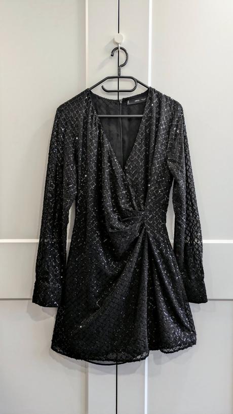 Čierne flitrované minišaty mango, mango,xs