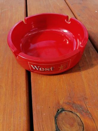 Popolníky veľké červené west, 