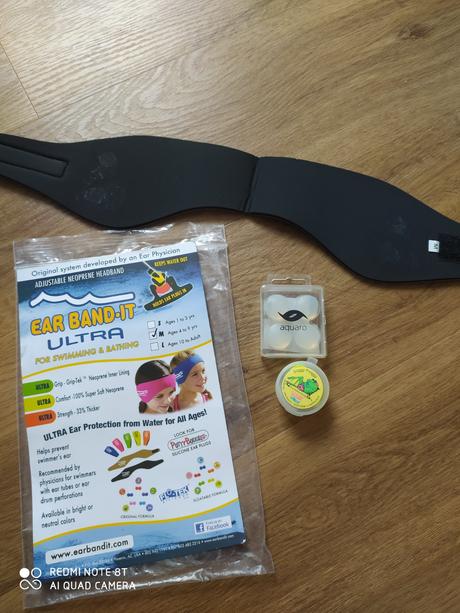 Neoprénova čelenka, stupliky ear band-it ultra, 104