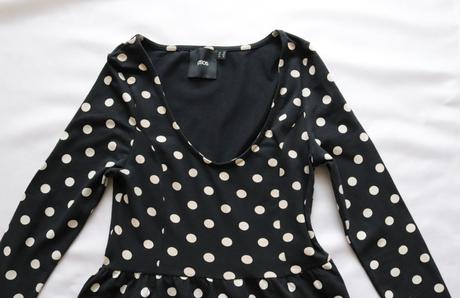 Šaty - bezchybný stav, m