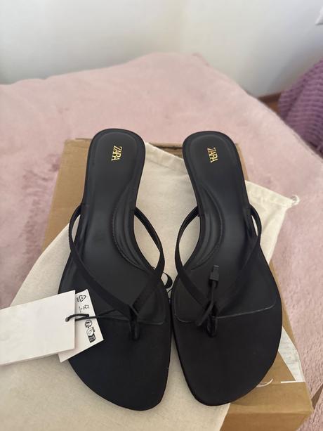 Nove slapky zara v.39, zara,39