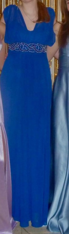 Spolocenske saty, l