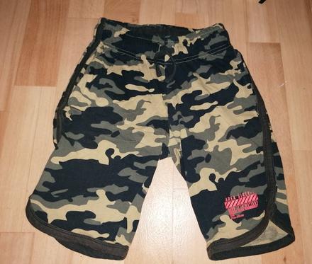 Tenke maskacove sortky, 140