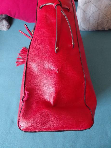 Kabelka zn. guess 32- 31- 12 cm, guess