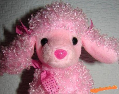 Ružový psík pinky poo,