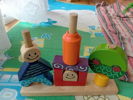 Drevená logická skladacka, 