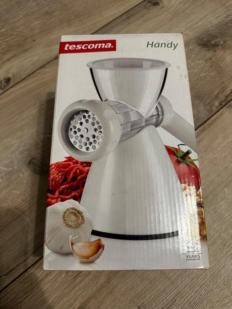 Mlynček na mäso (tescoma), 