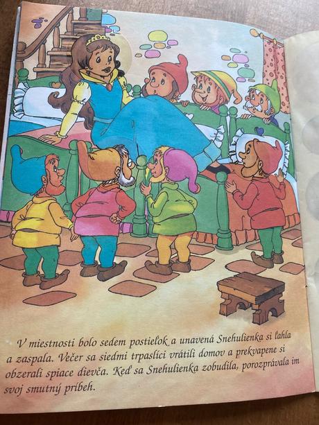 Krásna stará retro mini rozprávková knižka junior,