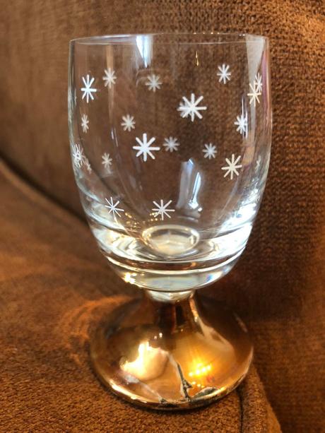 Štamperlíky na stopke / poháriky s hviezdičkami,