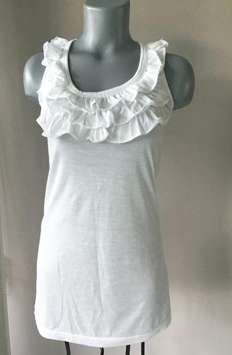 Tielko s volanikom/43, s