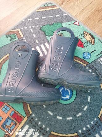 Gumaky, crocs,30