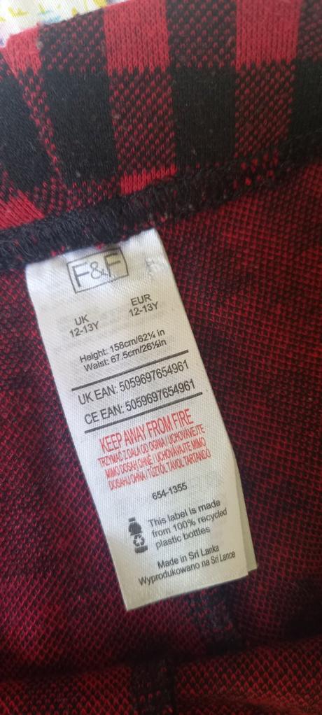 Karovane džeginsy, f&f,158