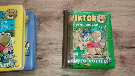 Knihy s puzzle,