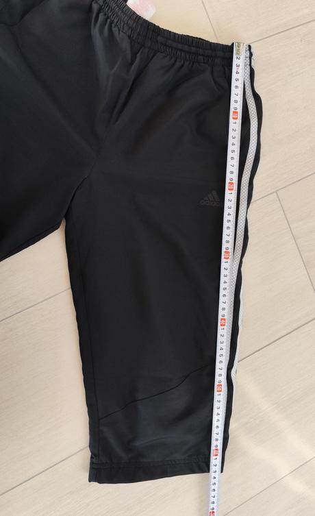 Predám 3/4 adidas kraťasy, adidas,l