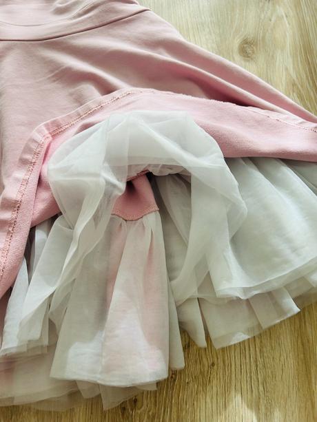 Traková sukňa slovenskej značky zuppa, pc 46 eur, 146