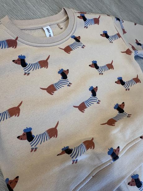 Tepláková súprava, 110