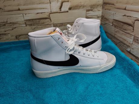 Nike 44 - pánske kožené biele tenisky, nike,44