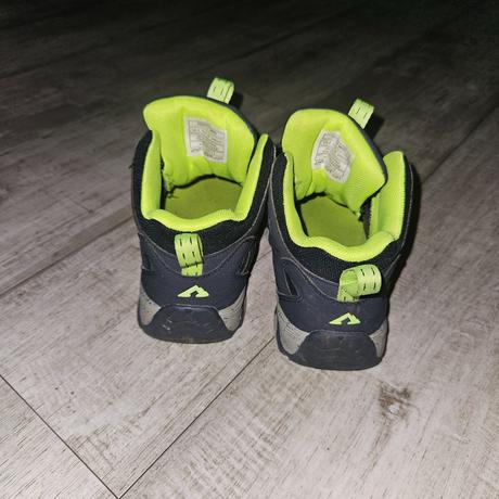 Sportove tenisky, 36