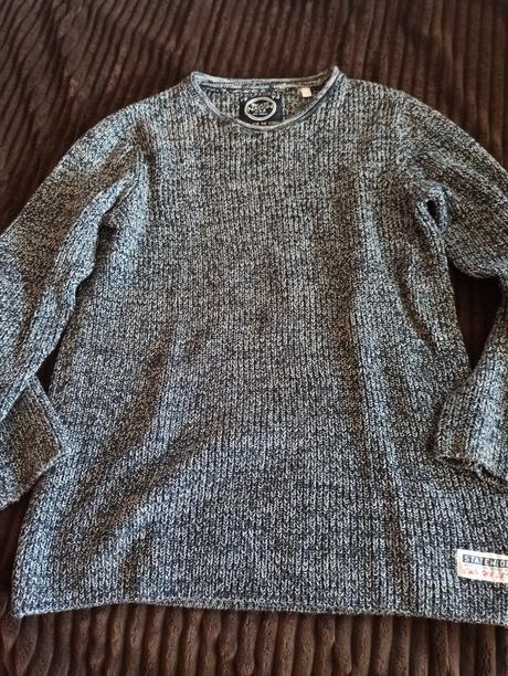 Sveter, pekný stav, 146/152, c&a,146