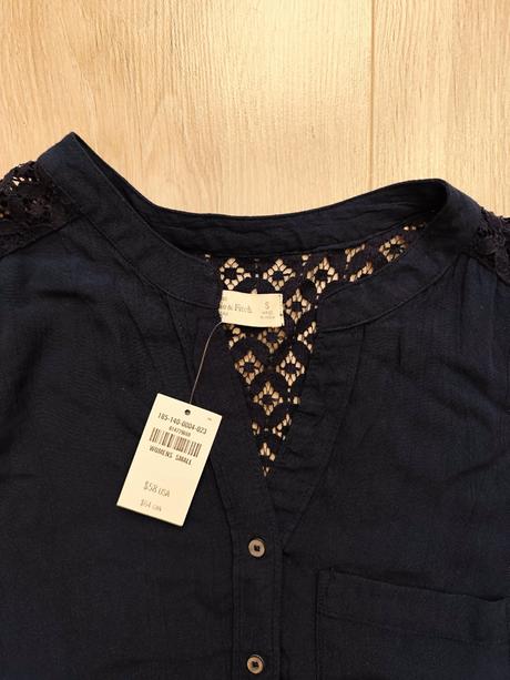 Abercrombie top, abercrombie&fitch,s