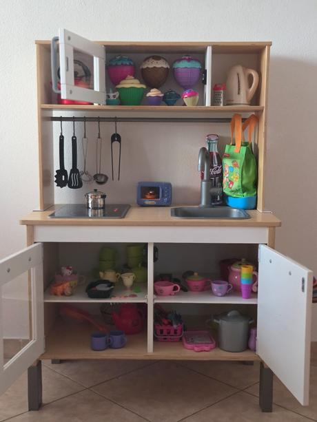 Drevena kuchynka ikea, 