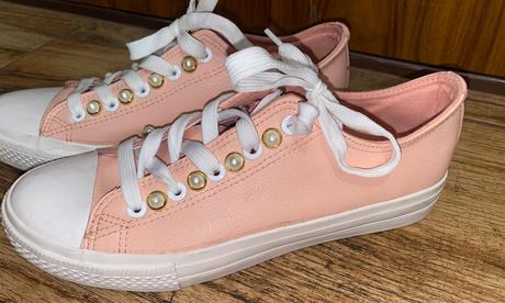 Tenisky s perlickami, baťa,38