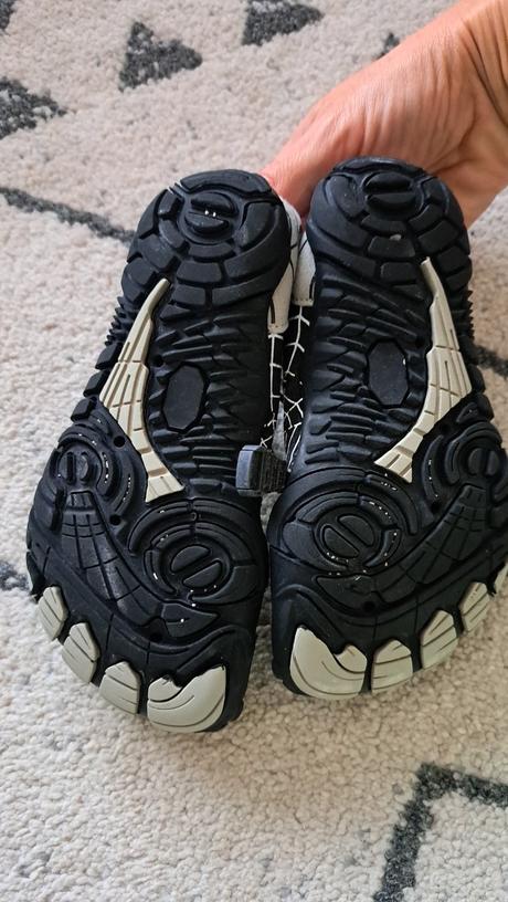 Topanky do vody spiderman barefoot 18.5cm, 28